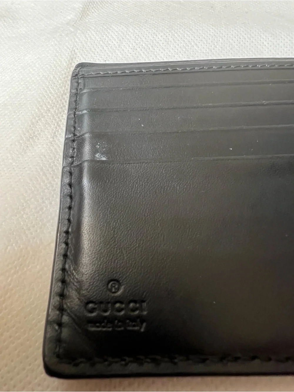 Gucci Authentic Leather Card Wallet